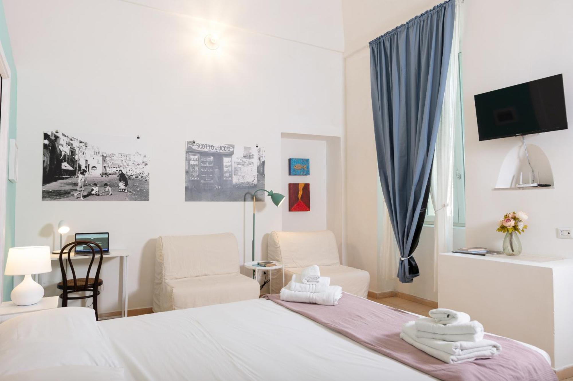 Palazzo Attila - Gioia Apartments Procida Ngoại thất bức ảnh